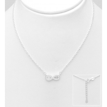 Srebrna ogrlica s simbolom neskončnosti